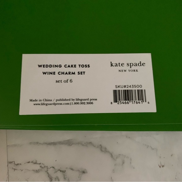 kate spade new york Wedding Cake Toss Wine Charm Set of 6 - Picture 4 of 4